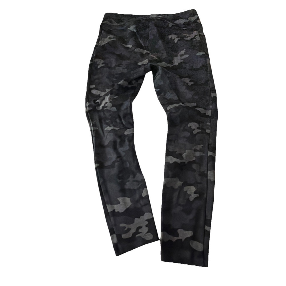 Cabi Women's Everyday ATC Legging Side Pocket Full Length Gray Camo Size Large